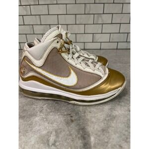 Nike Basketball Shoe Kids 4.5Y Gold LeBron 7 Retro China Moon CK0719-100